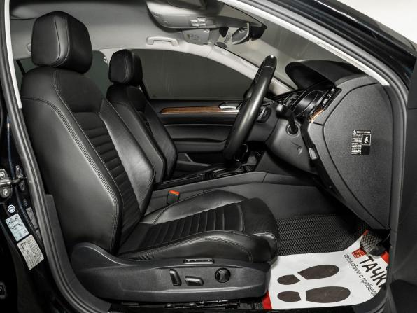 Volkswagen Passat B8 с пробегом 2015 года, цена 1 800 000 рублей, 55168 км, универсал, Автокод Объявления
