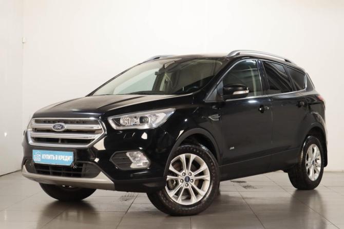Ford Kuga II Рестайлинг с пробегом 2018 года, цена 1 729 000 рублей, 131000 км, внедорожник, Автокод Объявления