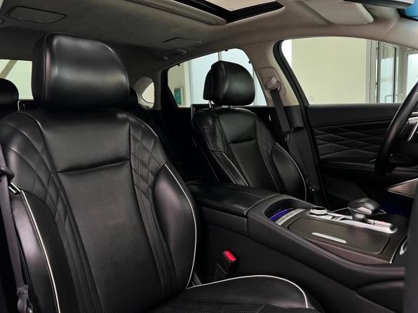 Kia K900 II с пробегом 2019 года, цена 3 750 000 рублей, 71015 км, седан, Автокод Объявления