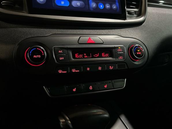 Kia Sorento III Prime Рестайлинг с пробегом 2018 года, цена 2 699 990 рублей, 111017 км, внедорожник, Автокод Объявления