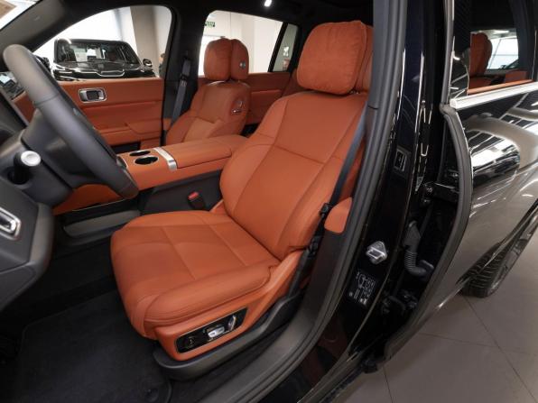 Li Auto (Lixiang) L7 I Рестайлинг с пробегом 2025 года, цена 7 750 000 рублей, 30 км, внедорожник, Автокод Объявления