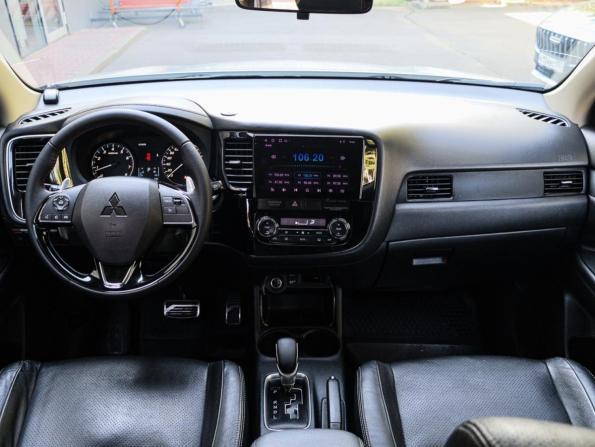 Mitsubishi Outlander III с пробегом 2013 года, цена 1 420 000 рублей, 250743 км, внедорожник, Автокод Объявления