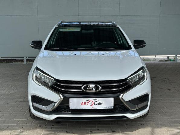 Lada (ВАЗ) Vesta I Рестайлинг (NG) с пробегом 2024 года, цена 1 460 000 рублей, 39500 км, универсал, Автокод Объявления