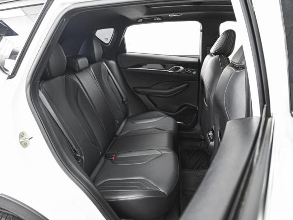 Geely Coolray I Рестайлинг 2 с пробегом 2025 года, цена 2 268 000 рублей, 18881 км, внедорожник, Автокод Объявления