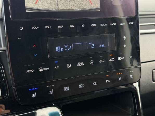 Hyundai Staria I с пробегом 2025 года, цена 6 990 000 рублей, 22389 км, минивэн, Автокод Объявления