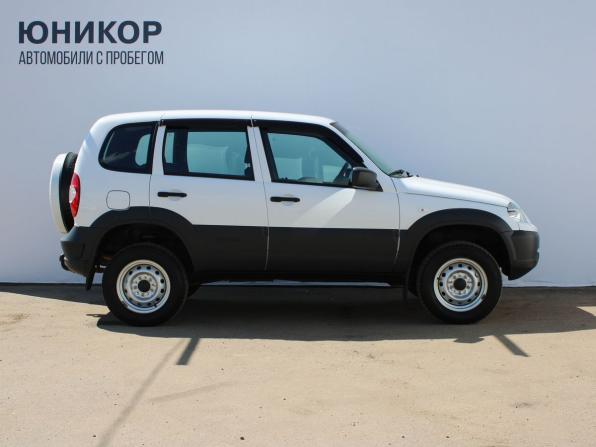Chevrolet Niva I Рестайлинг с пробегом 2019 года, цена 889 000 рублей, 28044 км, внедорожник, Автокод Объявления