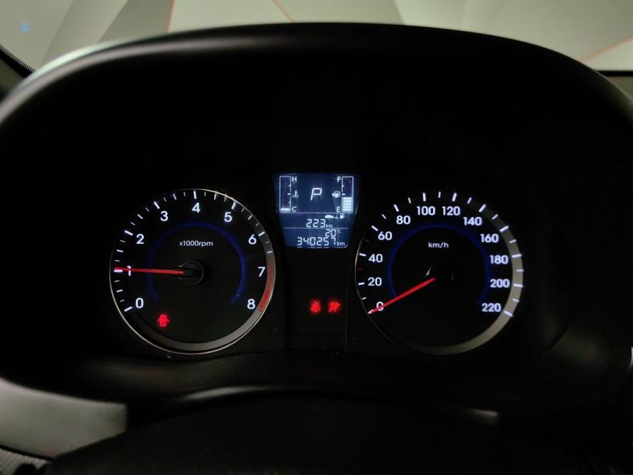 Hyundai Solaris I Рестайлинг Москва  - изображение 16