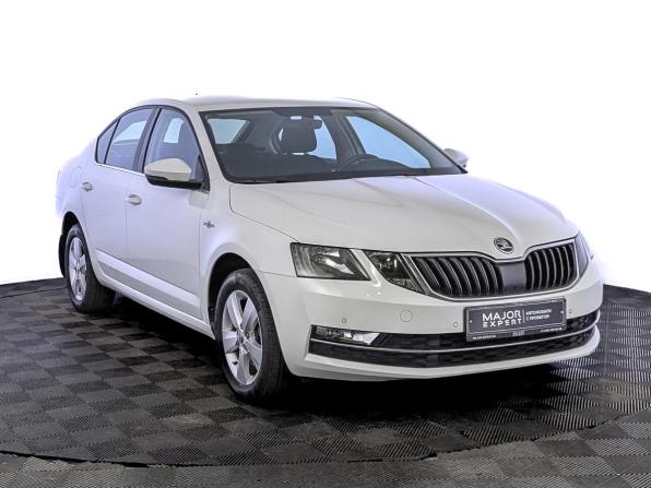 Skoda Octavia III (A7) Рестайлинг с пробегом 2020 года, цена 2 110 000 рублей, 47952 км, лифтбек, Автокод Объявления