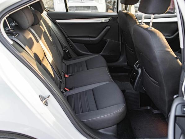 Skoda Octavia III (A7) Рестайлинг с пробегом 2020 года, цена 1 866 000 рублей, 61666 км, лифтбек, Автокод Объявления