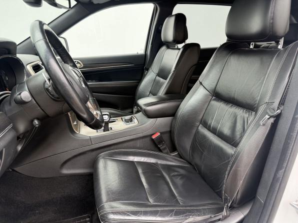 Jeep Grand Cherokee IV (WK2) Рестайлинг с пробегом 2013 года, цена 2 030 000 рублей, 187438 км, внедорожник, Автокод Объявления