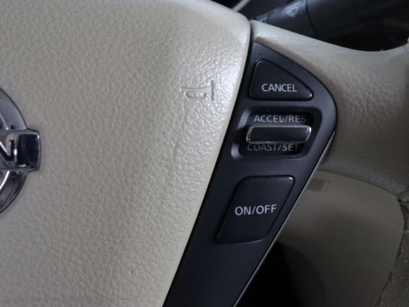 Nissan Quest IV с пробегом 2011 года, цена 1 810 000 рублей, 162776 км, минивэн, Автокод Объявления