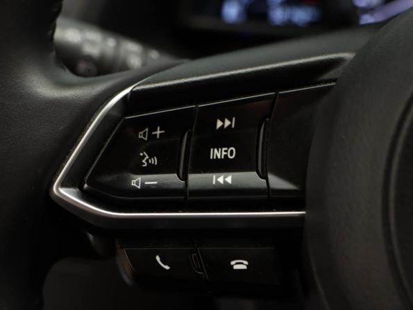 Mazda CX-4 I Рестайлинг с пробегом 2023 года, цена 2 945 000 рублей, 32141 км, внедорожник, Автокод Объявления