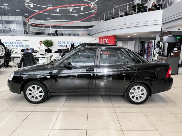 Lada (ВАЗ) Priora I Рестайлинг с пробегом 2018 года, цена 720 000 рублей, 106000 км, седан, Автокод Объявления