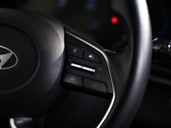 Hyundai Elantra VII (CN7) Рестайлинг с пробегом 2023 года, цена 2 149 000 рублей, 41450 км, седан, Автокод Объявления