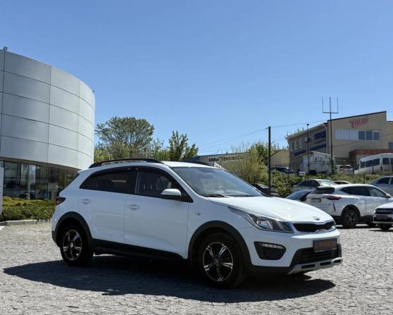 Kia Rio IV с пробегом 2018 года, цена 1 450 000 рублей, 83411 км, хэтчбек, Автокод Объявления