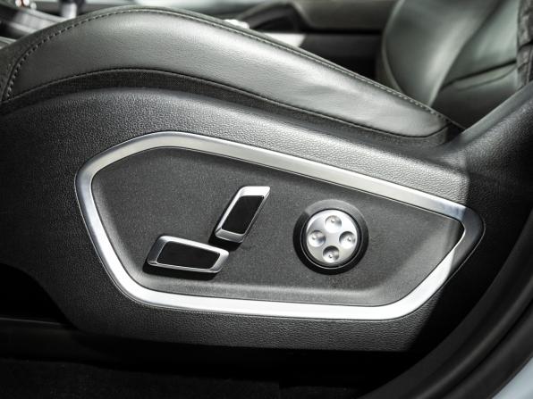 Geely Tugella I Рестайлинг с пробегом 2023 года, цена 2 349 700 рублей, 115242 км, внедорожник, Автокод Объявления