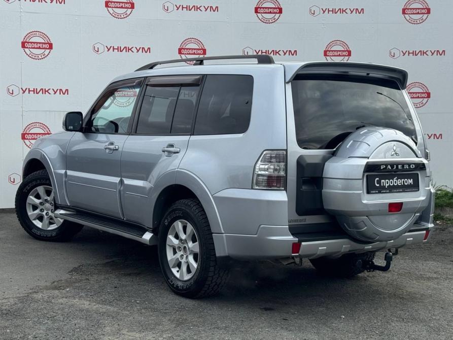Mitsubishi Pajero IV Рестайлинг 1 Екатеринбург  - изображение 3