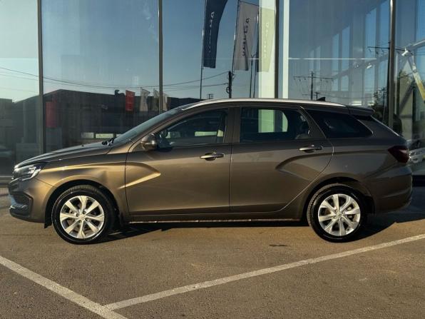 Lada (ВАЗ) Vesta I Рестайлинг (NG) с пробегом 2025 года, цена 1 419 000 рублей, 30718 км, универсал, Автокод Объявления
