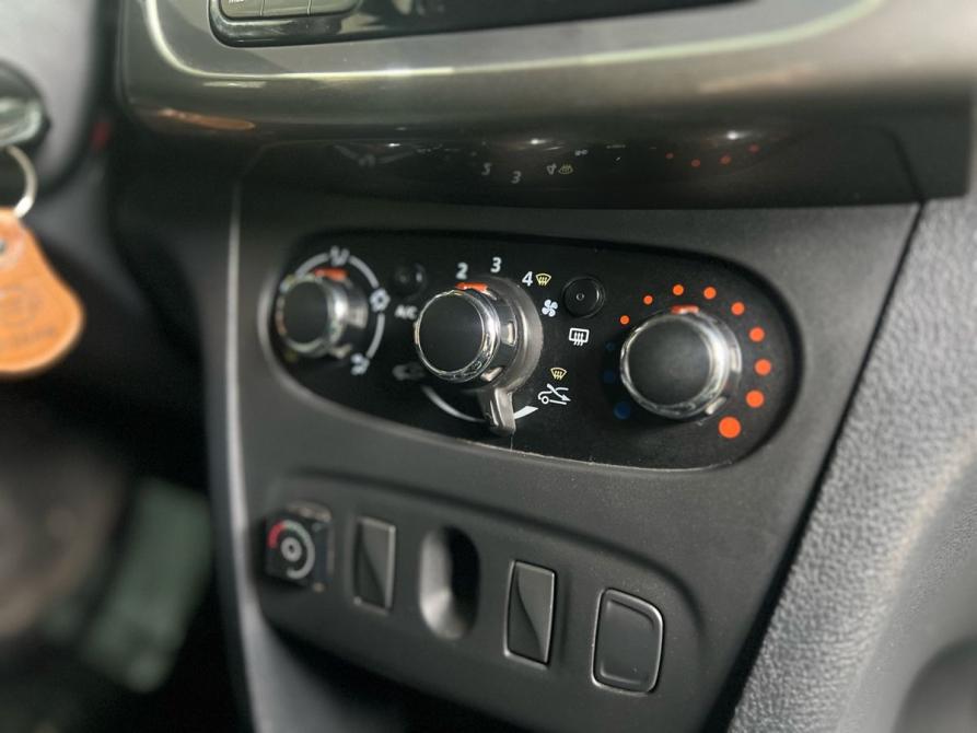 Renault Logan II Рестайлинг Ростов-на-Дону  - изображение 12