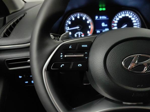 Hyundai Sonata VIII (DN8) с пробегом 2021 года, цена 2 099 000 рублей, 57069 км, седан, Автокод Объявления