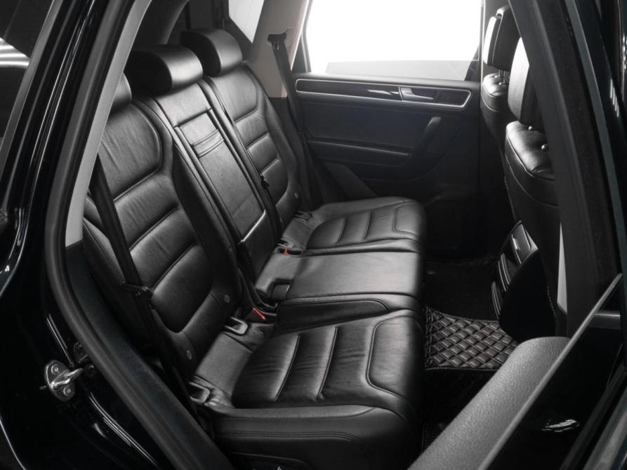 Volkswagen Touareg II Рестайлинг Тюмень  - изображение 7