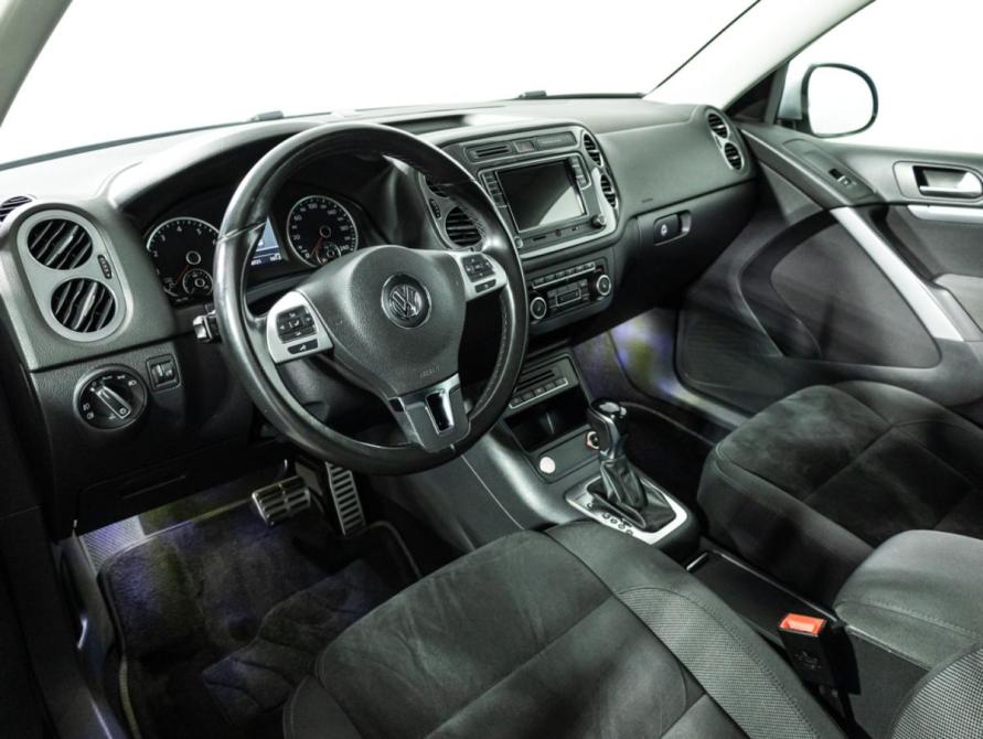 Volkswagen Tiguan I Рестайлинг Санкт-Петербург  - изображение 12