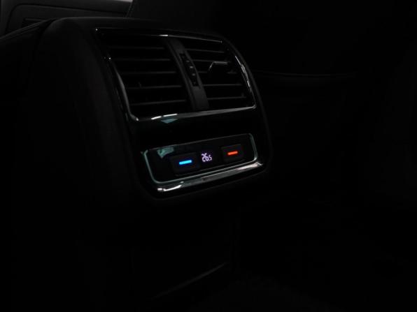 Volkswagen Passat B8 Рестайлинг с пробегом 2020 года, цена 3 233 000 рублей, 158842 км, универсал, Автокод Объявления