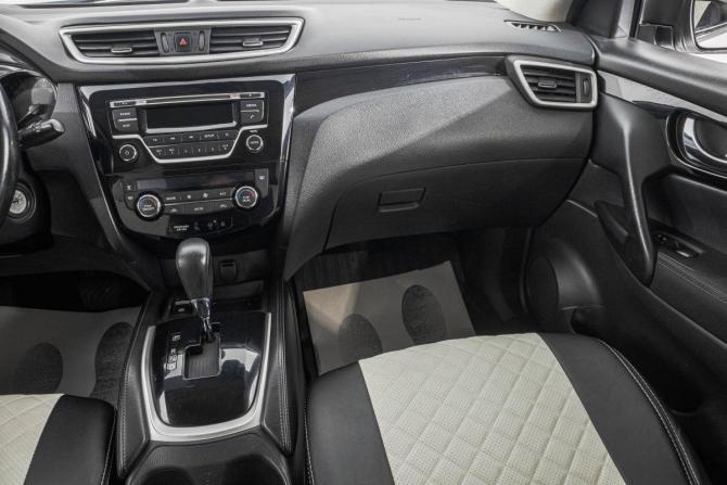 Nissan Qashqai II с пробегом 2016 года, цена 1 699 000 рублей, 169500 км, внедорожник, Автокод Объявления