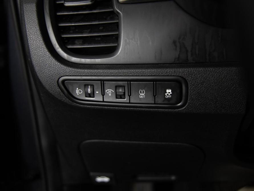 Kia Rio IV Санкт-Петербург  - изображение 18