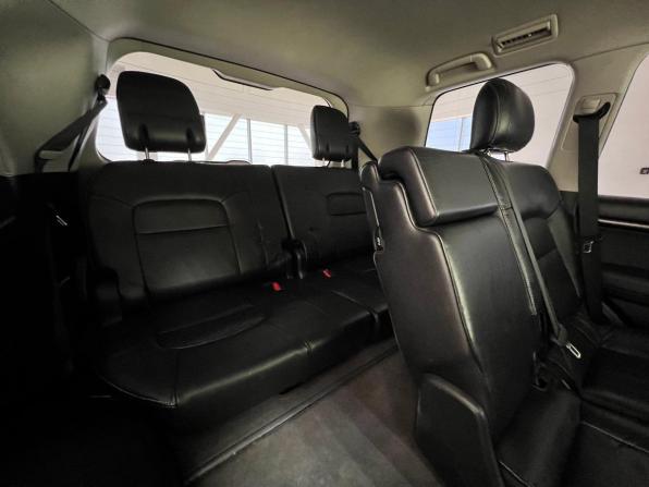 Toyota Land Cruiser 200 Series Рестайлинг 1 с пробегом 2013 года, цена 3 800 000 рублей, 218223 км, внедорожник, Автокод Объявления