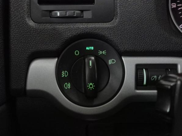 Skoda Octavia II (A5) Рестайлинг с пробегом 2013 года, цена 850 000 рублей, 160736 км, лифтбек, Автокод Объявления