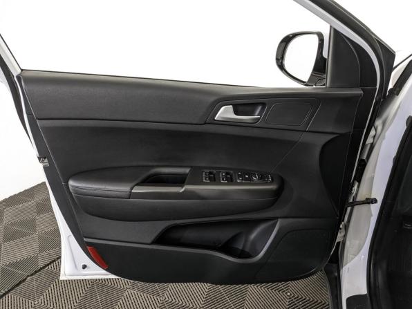 Kia Sportage IV с пробегом 2016 года, цена 1 760 000 рублей, 140091 км, внедорожник, Автокод Объявления