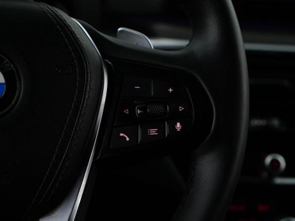 BMW 5 серии VII (G30/G31/G38) с пробегом 2019 года, цена 2 047 444 рубля, 314464 км, седан, Автокод Объявления