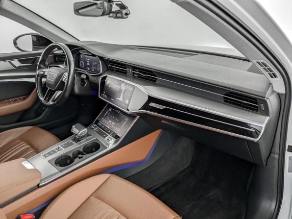 Audi A6 V (C8) с пробегом 2021 года, цена 4 120 000 рублей, 59943 км, седан, Автокод Объявления
