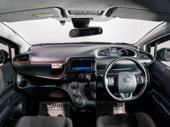 Toyota Sienta II Рестайлинг с пробегом 2020 года, цена 1 360 000 рублей, 125870 км, компактвэн, Автокод Объявления