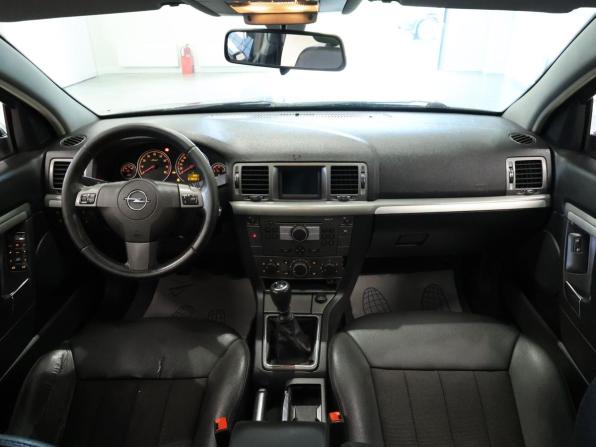 Opel Vectra C Рестайлинг с пробегом 2008 года, цена 495 000 рублей, 219420 км, седан, Автокод Объявления