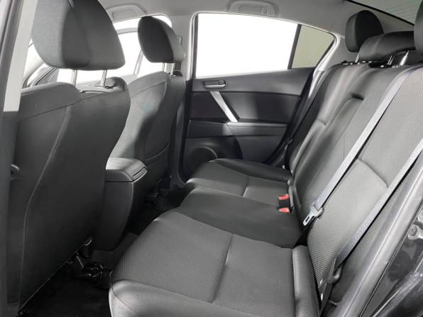 Mazda 3 II (BL) Рестайлинг с пробегом 2013 года, цена 726 000 рублей, 201793 км, седан, Автокод Объявления