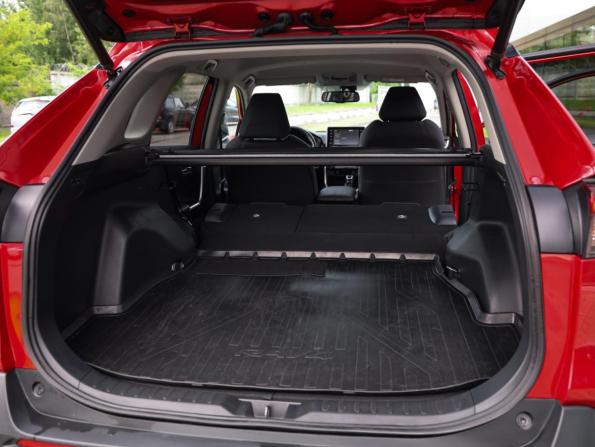 Toyota RAV4 V (XA50) с пробегом 2021 года, цена 3 199 000 рублей, 57629 км, внедорожник, Автокод Объявления