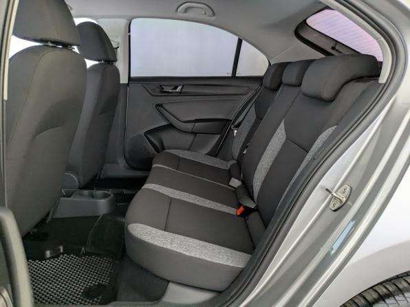 Skoda Rapid II с пробегом 2021 года, цена 1 599 000 рублей, 65066 км, лифтбек, Автокод Объявления