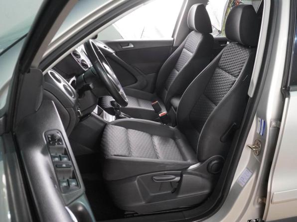 Volkswagen Tiguan I с пробегом 2011 года, цена 1 399 000 рублей, 176071 км, внедорожник, Автокод Объявления