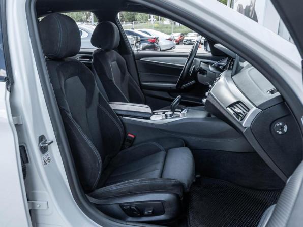 BMW 5 серии VII (G30/G31/G38) с пробегом 2020 года, цена 3 248 000 рублей, 137547 км, седан, Автокод Объявления