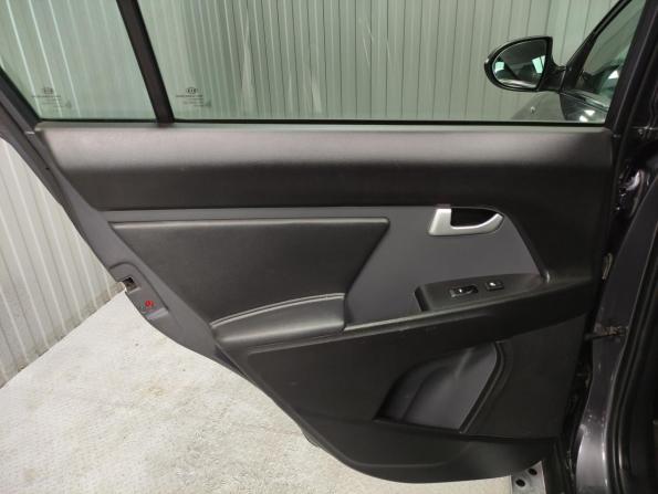 Kia Sportage III с пробегом 2013 года, цена 1 600 000 рублей, 133000 км, внедорожник, Автокод Объявления