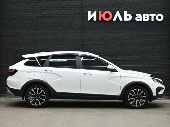 Lada (ВАЗ) Vesta I Рестайлинг (NG) с пробегом 2024 года, цена 1 710 000 рублей, 25068 км, универсал, Автокод Объявления