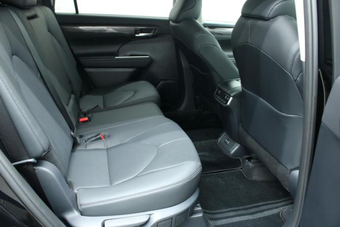 Toyota Highlander IV (XU70) с пробегом 2025 года, цена 5 260 000 рублей, 63 км, внедорожник, Автокод Объявления