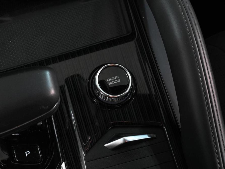 Geely Monjaro I Ростов-на-Дону  - изображение 18
