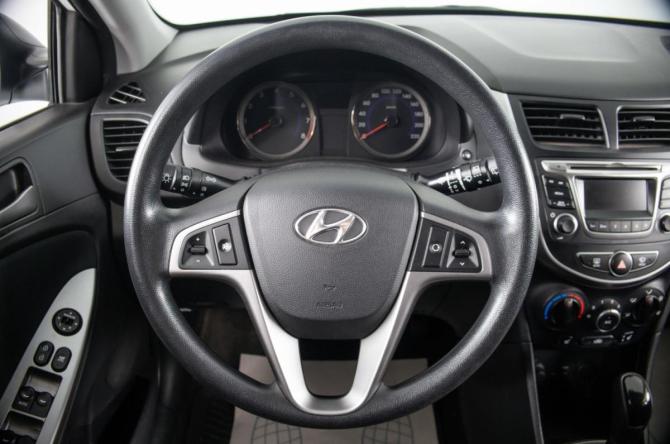 Hyundai Solaris I Рестайлинг с пробегом 2014 года, цена 1 299 000 рублей, 63250 км, хэтчбек, Автокод Объявления