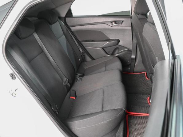 Hyundai Solaris II с пробегом 2019 года, цена 1 179 000 рублей, 199142 км, седан, Автокод Объявления