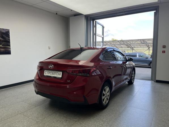 Hyundai Solaris I Рестайлинг с пробегом 2017 года, цена 1 240 000 рублей, 100000 км, седан, Автокод Объявления