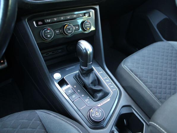Volkswagen Tiguan II с пробегом 2018 года, цена 2 147 000 рублей, 106731 км, внедорожник, Автокод Объявления