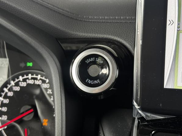 Toyota Land Cruiser 300 Series с пробегом 2025 года, цена 14 550 000 рублей, 9331 км, внедорожник, Автокод Объявления